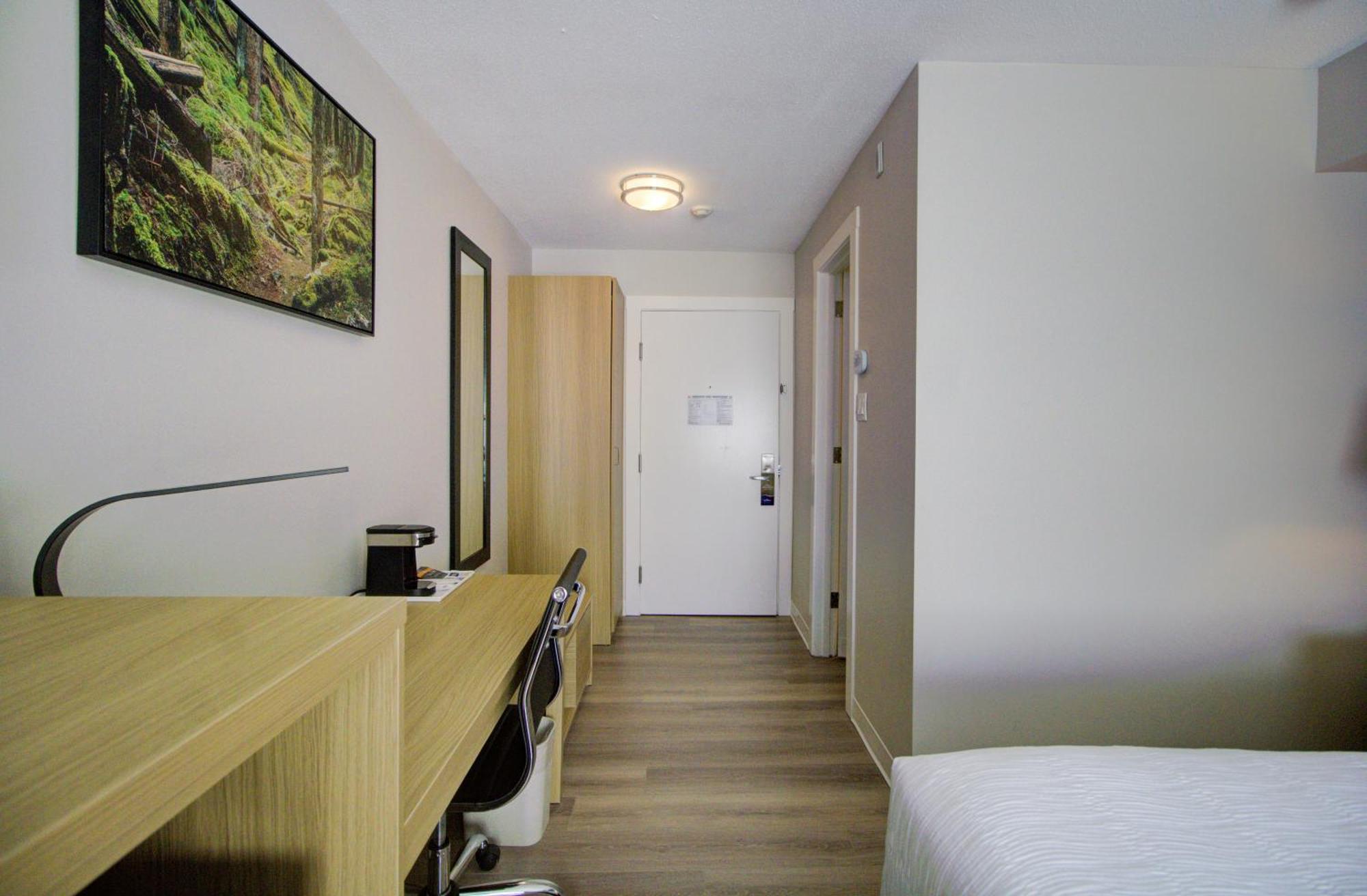 Baymont By Wyndham Gold River Eksteriør bilde